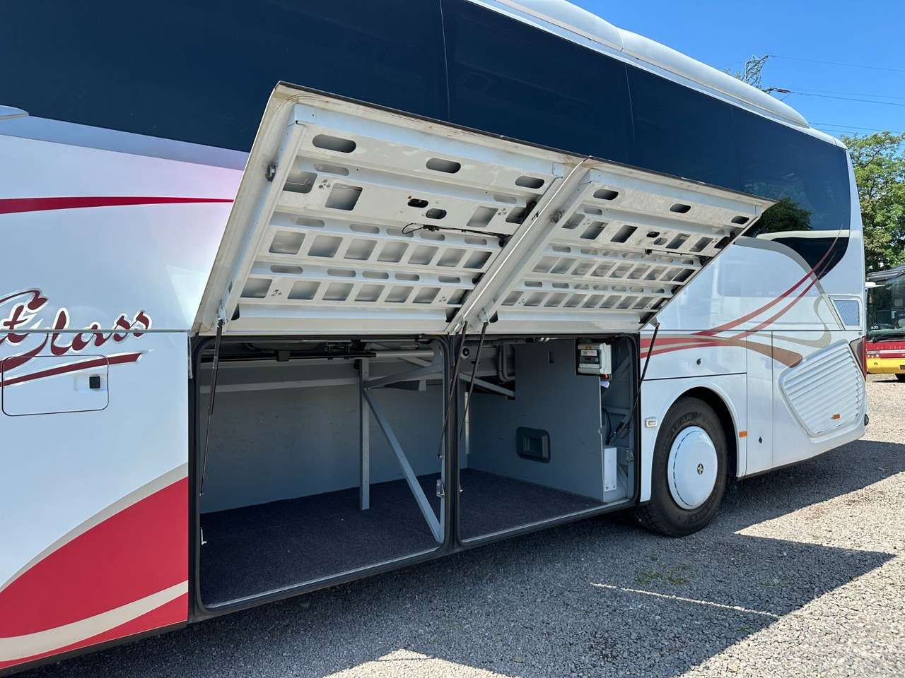 Setra S 511 HD (Küche*WC*DE-Bus*38 Sitze) - Reisebus: das Bild 4 Setra S 511 HD (Küche*WC*DE-Bus*38 Sitze) - Reisebus: das Bild 4