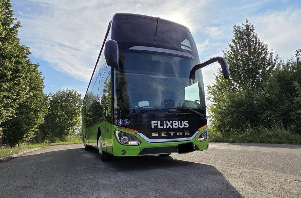 Setra S 531 DT (84 Sitze*TOP) - Doppeldeckerbus: das Bild 2 Setra S 531 DT (84 Sitze*TOP) - Doppeldeckerbus: das Bild 2