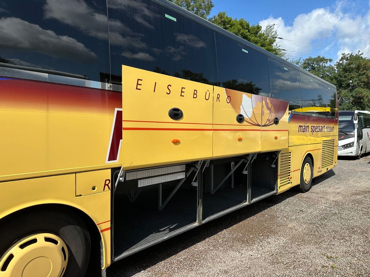 Vanhool TX16 Alicron (TOP*Euro 6) 515 /O350 - Reisebus: das Bild 4 Vanhool TX16 Alicron (TOP*Euro 6) 515 /O350 - Reisebus: das Bild 4